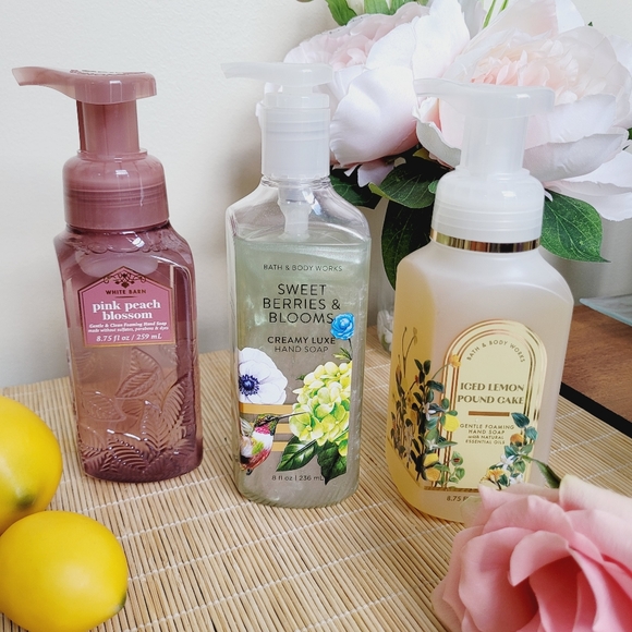 Bath Body Works Hand Soap Collection Set Creamy Luxe Sweet Berries *NWT* - Picture 8 of 12